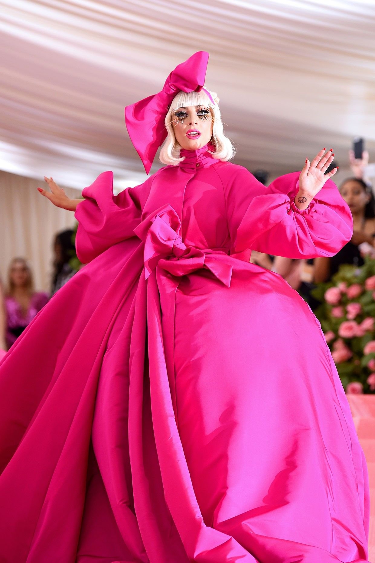 Looking back at the 10 most impressive outfits on the Met Gala red carpet `Camp: Notes on Fashion` 2019